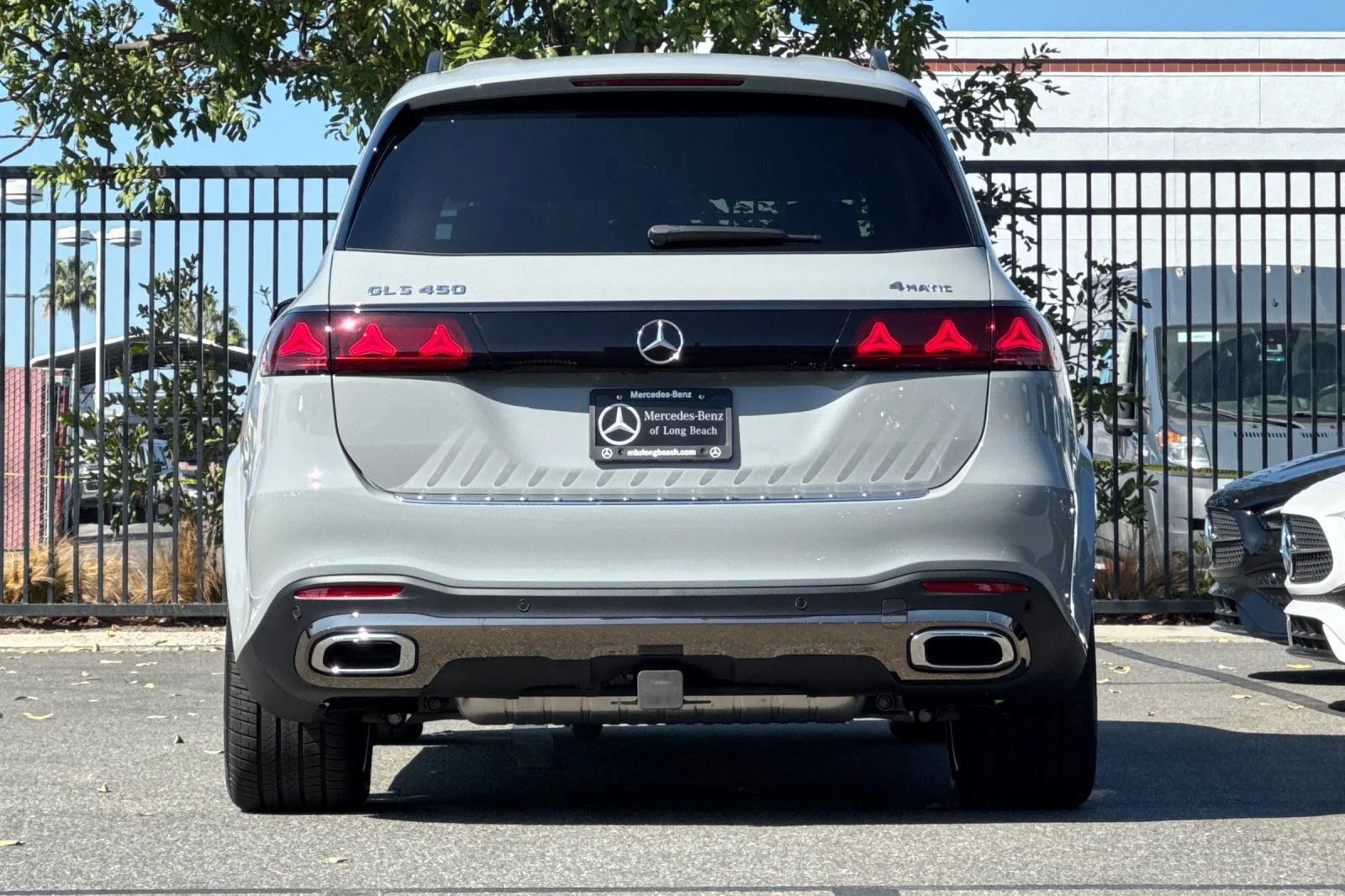 New 2027 MANUFAKTUR Alpine Grey Mercedes-Benz GLS 450 image 5
