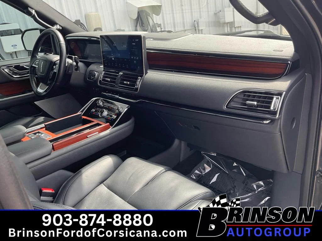 Used 2024 STARLIGHT GRAY METALLIC PC Lincoln Reserve image 27