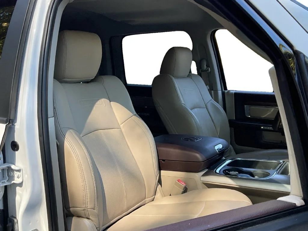 Used 2018 White Ram Laramie image 28