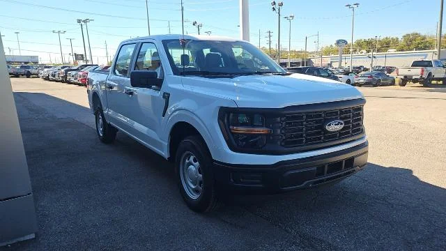 New 2026 Oxford White Ford XL 2WD image 25
