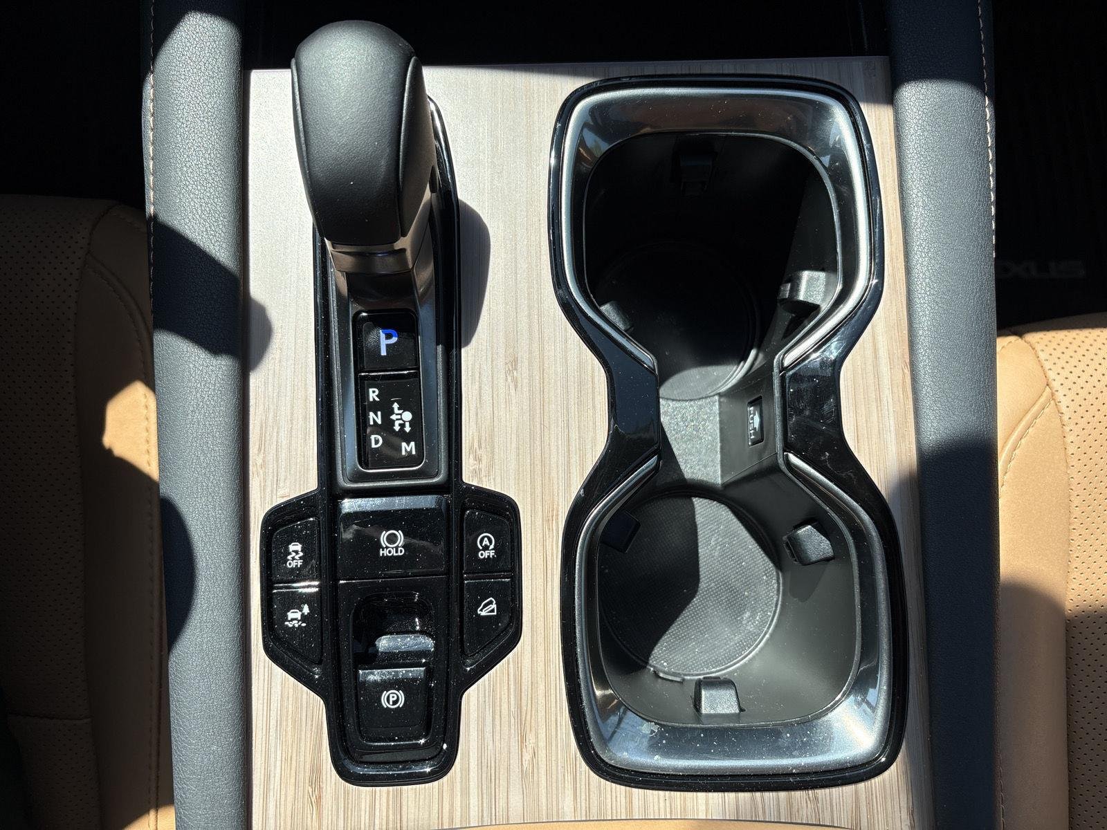 Used 2025 Nightfall Mica Lexus Premium image 9