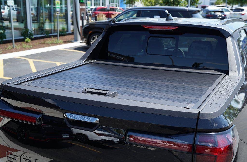 2025 Hyundai Santa Cruz Limited - Photo 6