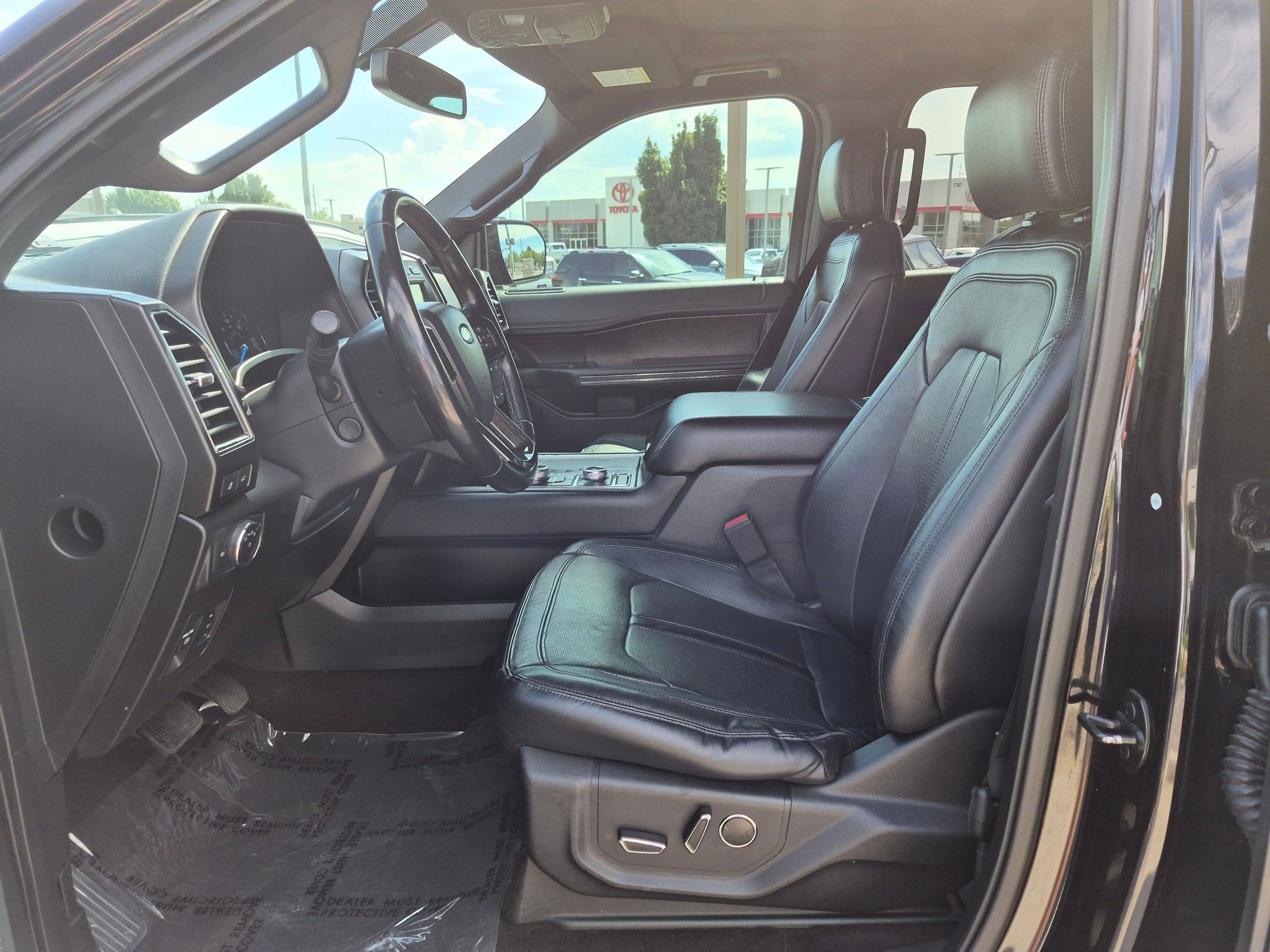 Used 2019 White Ford Limited image 15