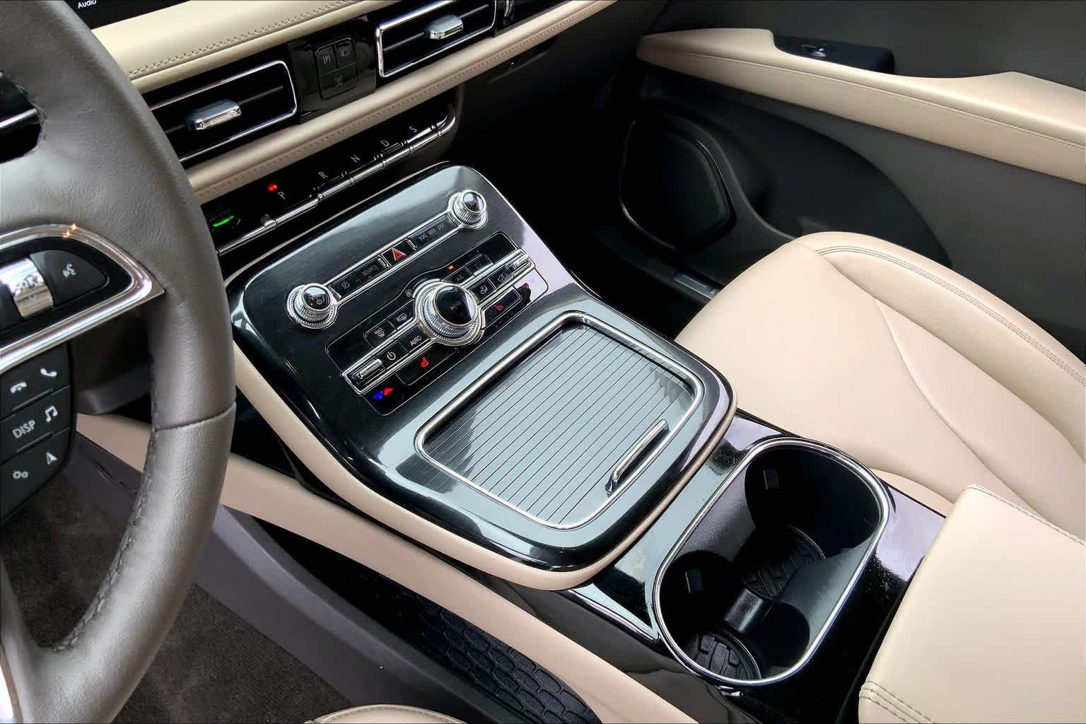 Used 2023 Flight Blue Lincoln Standard image 15