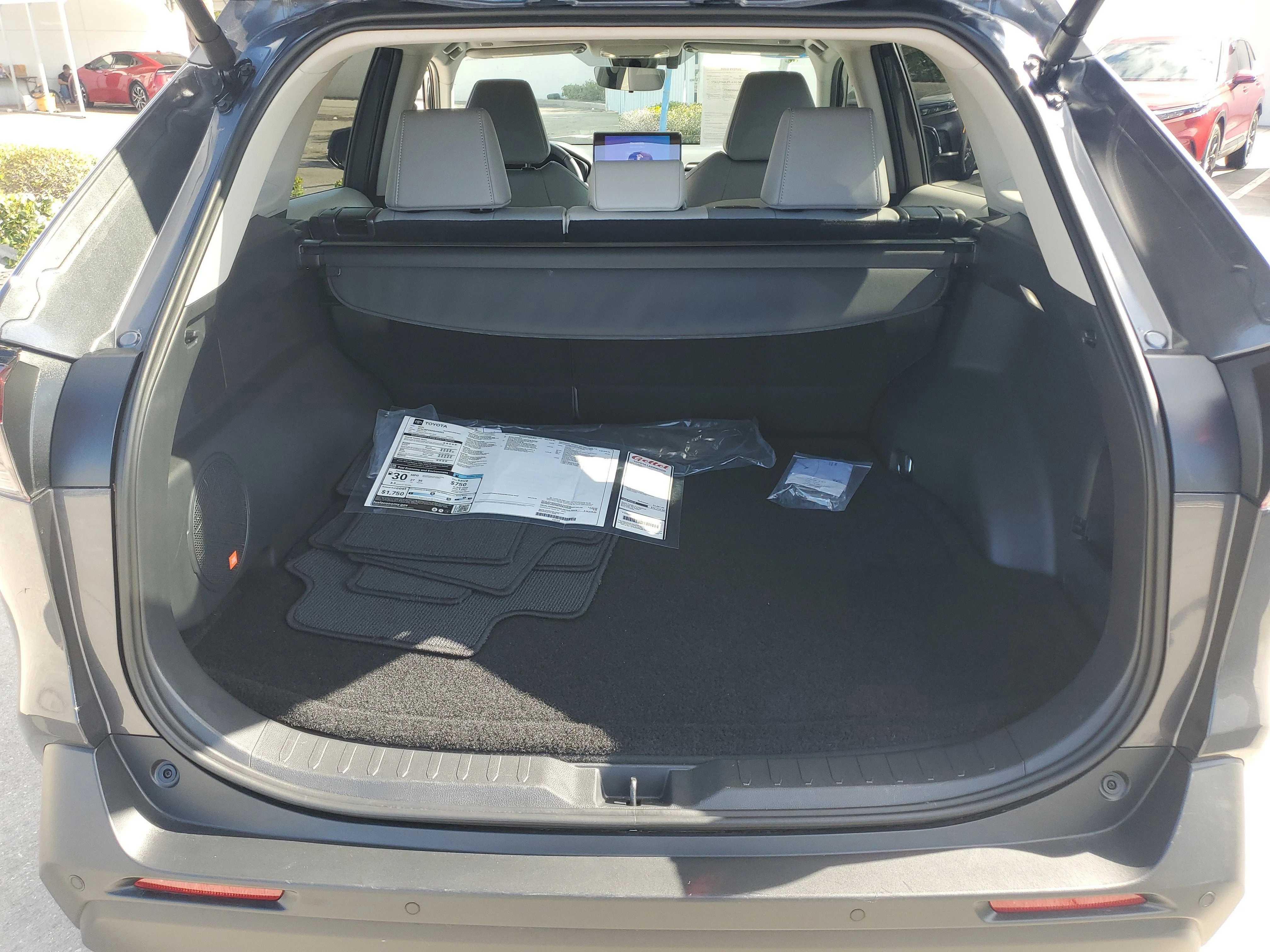 Used 2025 Magnetic Gray Metallic Toyota XLE Premium image 8