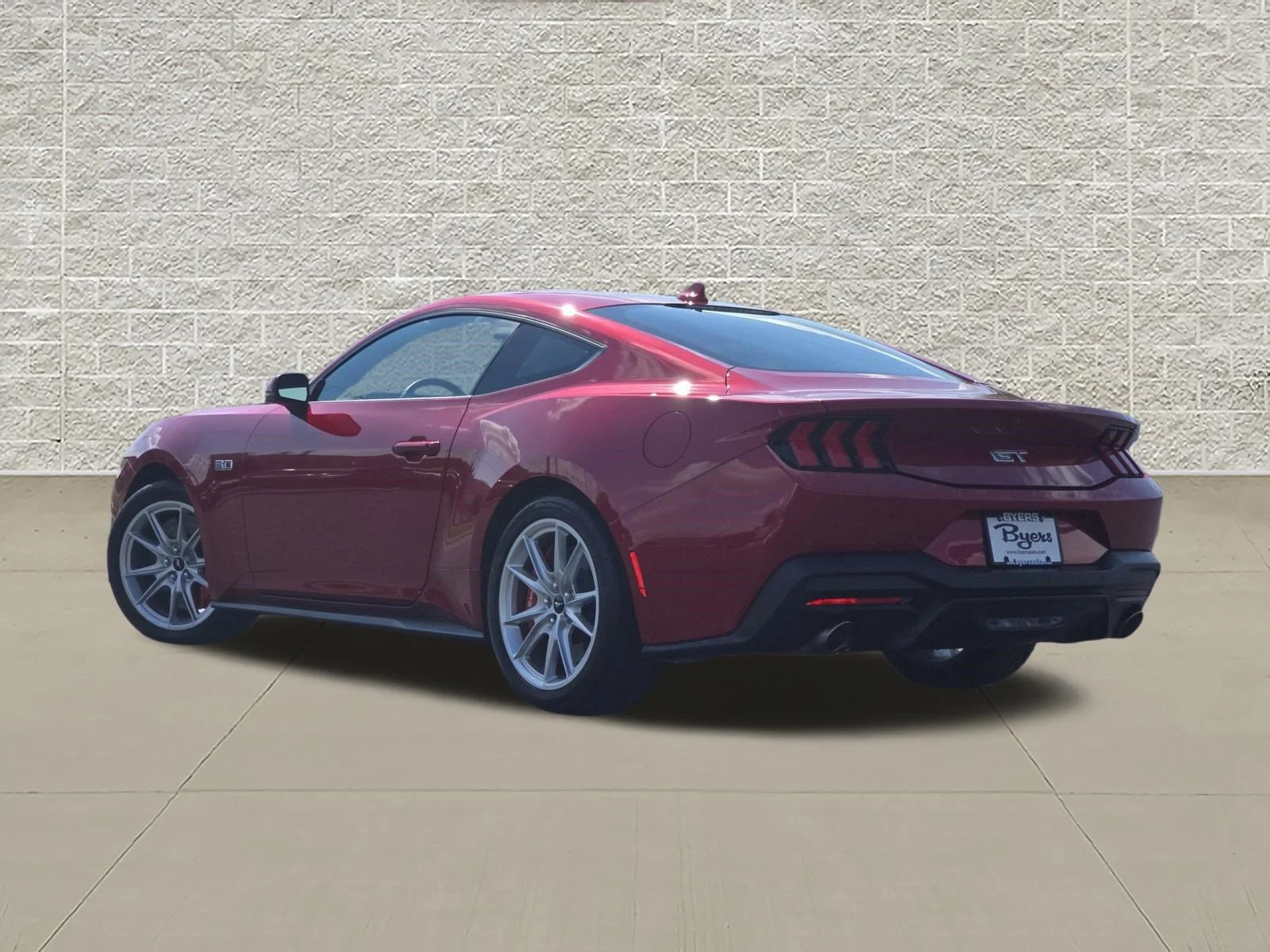 Used 2024 Rapid Red Metallic Tinted Clearcoat Ford GT Premium image 5