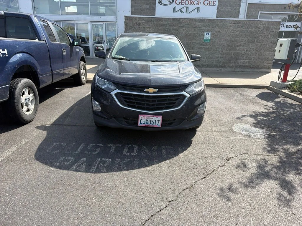 Used 2021 Blue Chevrolet LT image 2