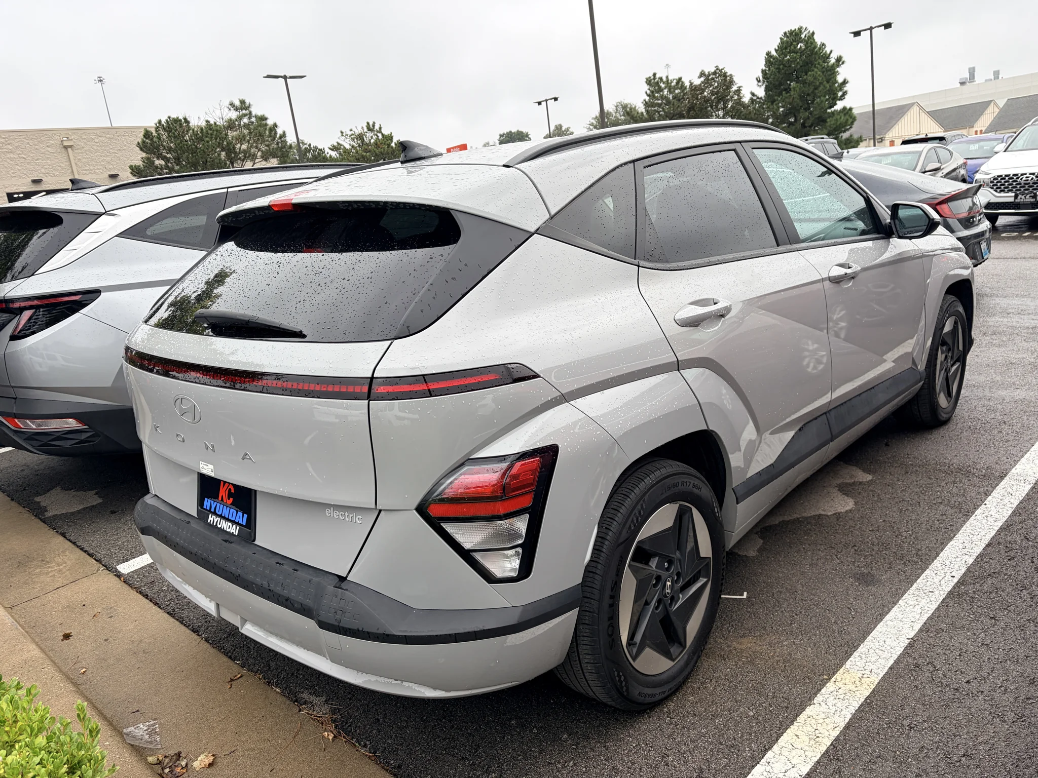 Used 2024 Cyber Gray Metallic Hyundai SEL image 6
