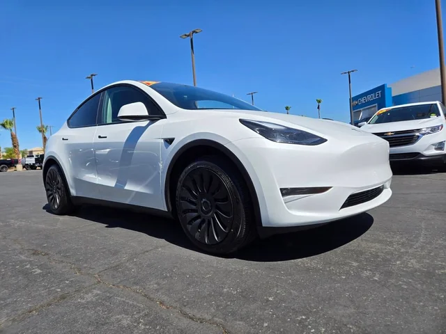2023 Tesla Model Y Long Range