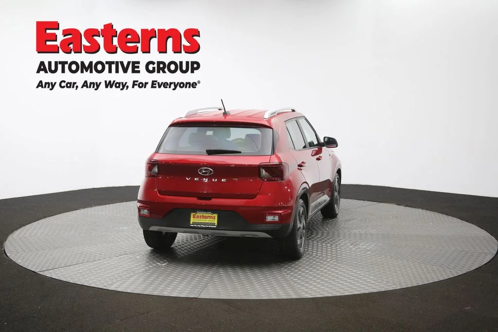 Used 2023 Red Hyundai Limited image 39