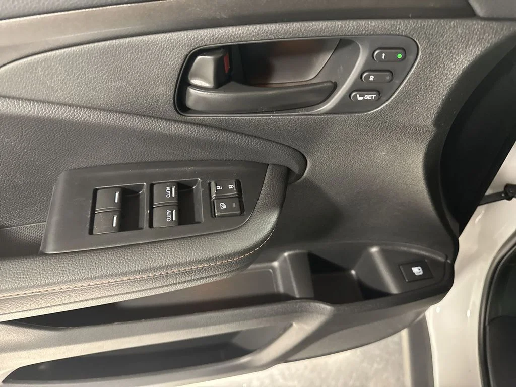 2025 Honda Ridgeline TrailSport - Photo 17