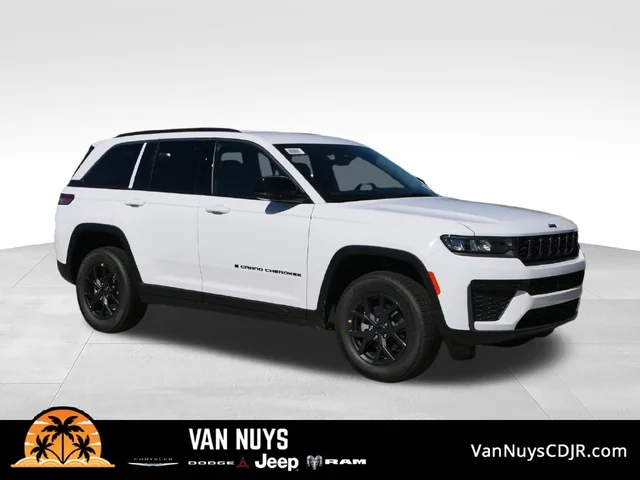 2027 Jeep Grand Cherokee Laredo Altitude