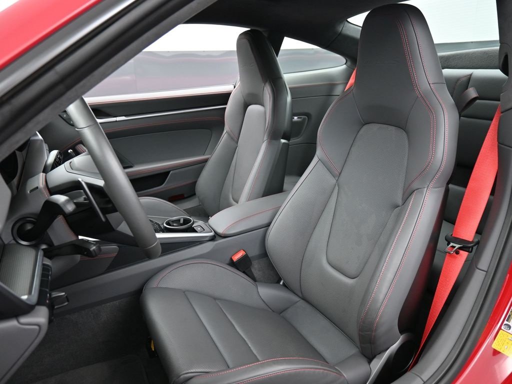 2024 Porsche 911 Turbo photo 4