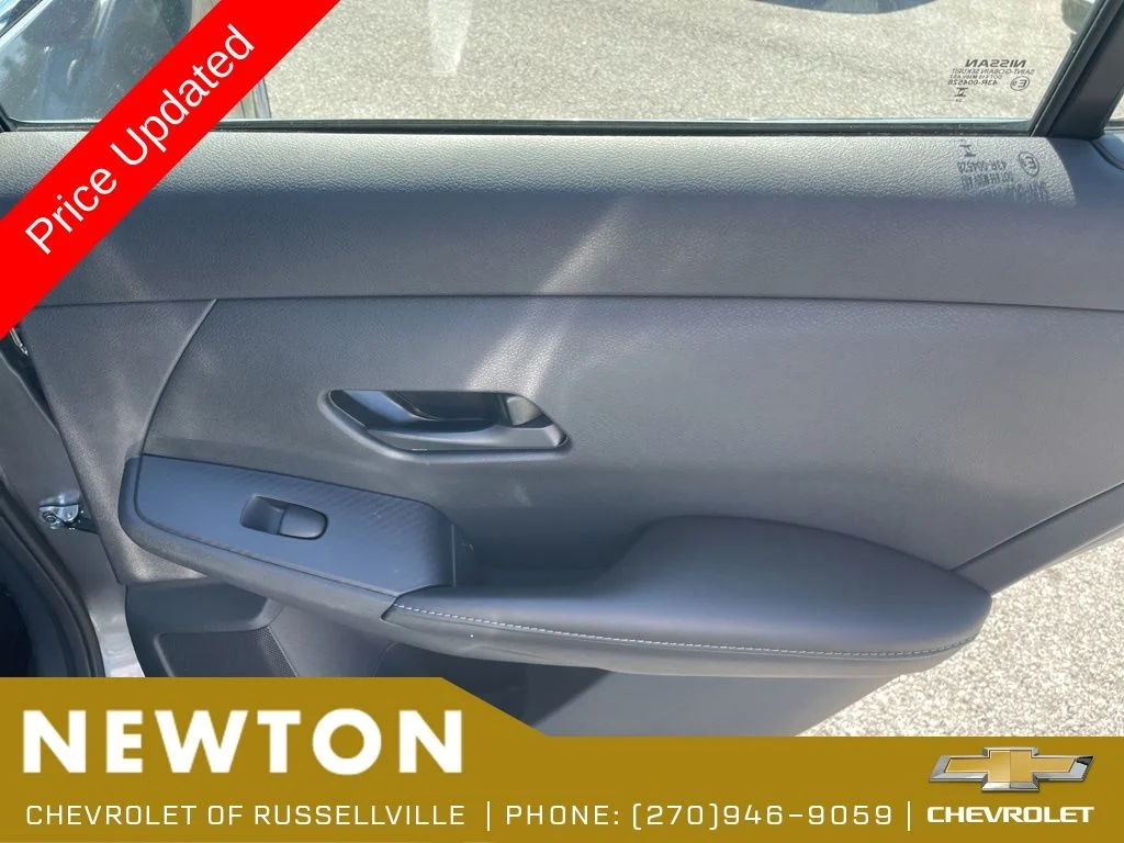 Certified Used 2025 Gun Metallic Nissan S image 30