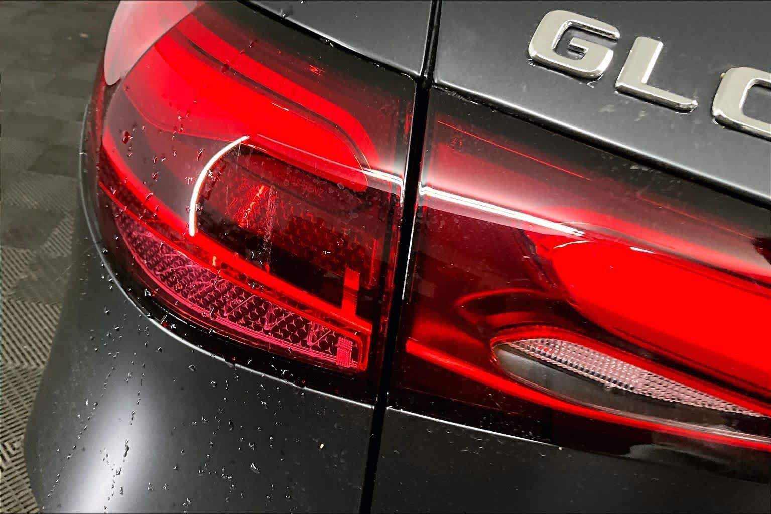 New 2026 MANUFAKTUR Graphite Grey Magno Mercedes-Benz GLC 300 image 6