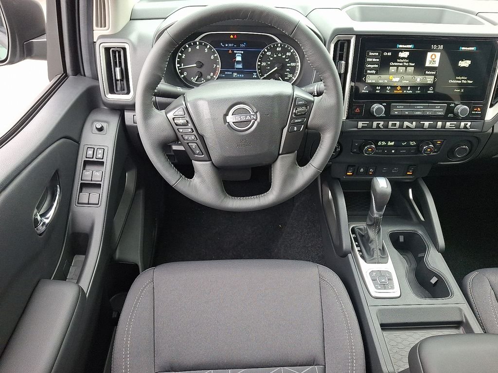 New 2026 Green Nissan SV image 7