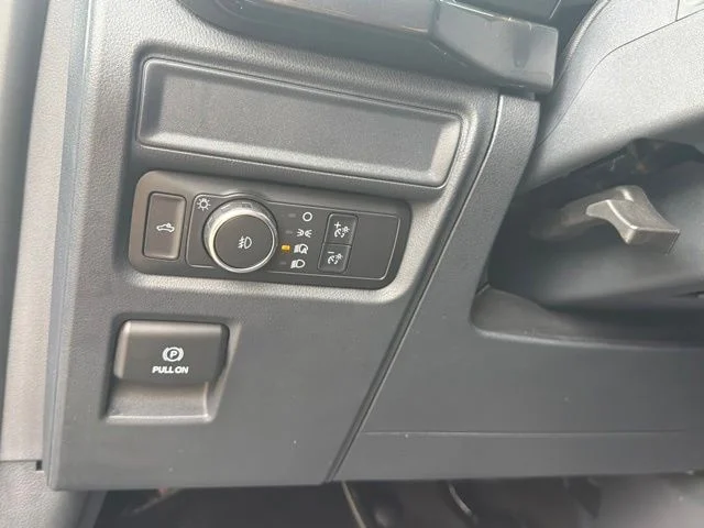 Used 2022 Blue Ford XL image 28
