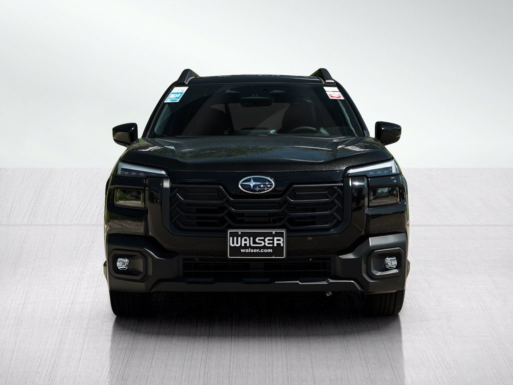 New 2026 CRYSTAL BLACK SILICA Subaru Limited image 2
