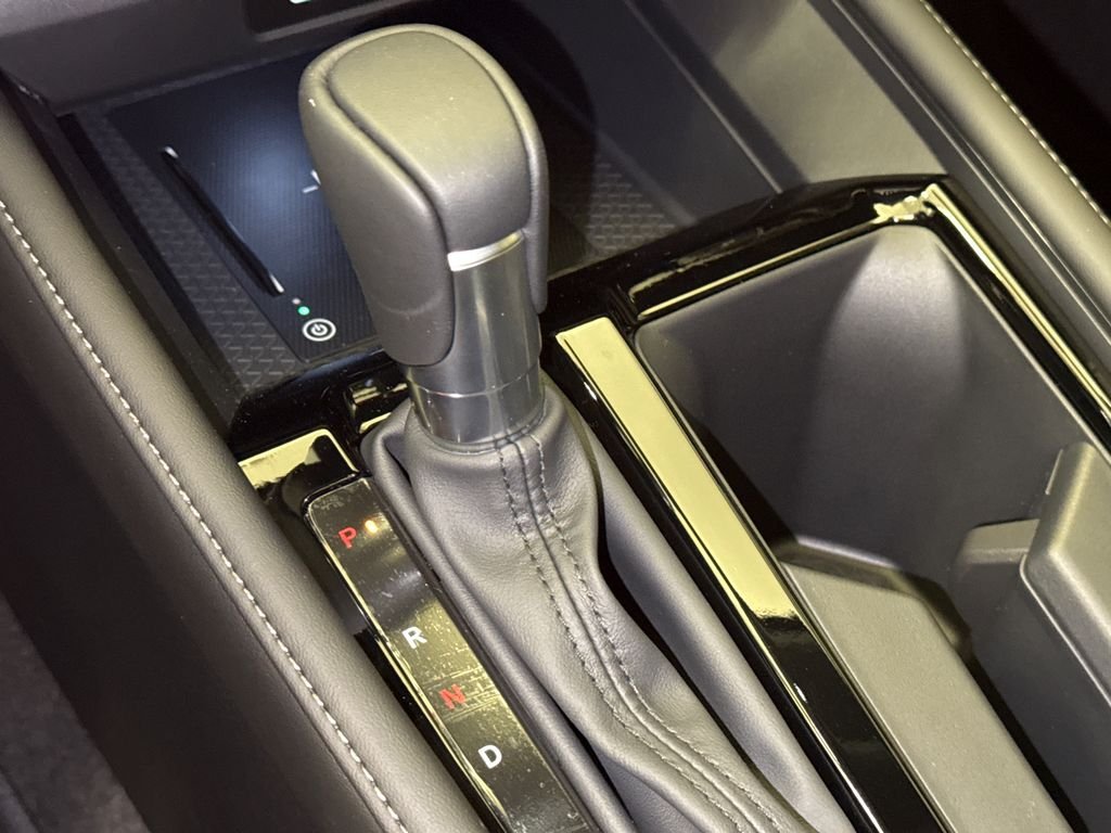 New 2026 Urban Gray Pearl Honda Touring image 30