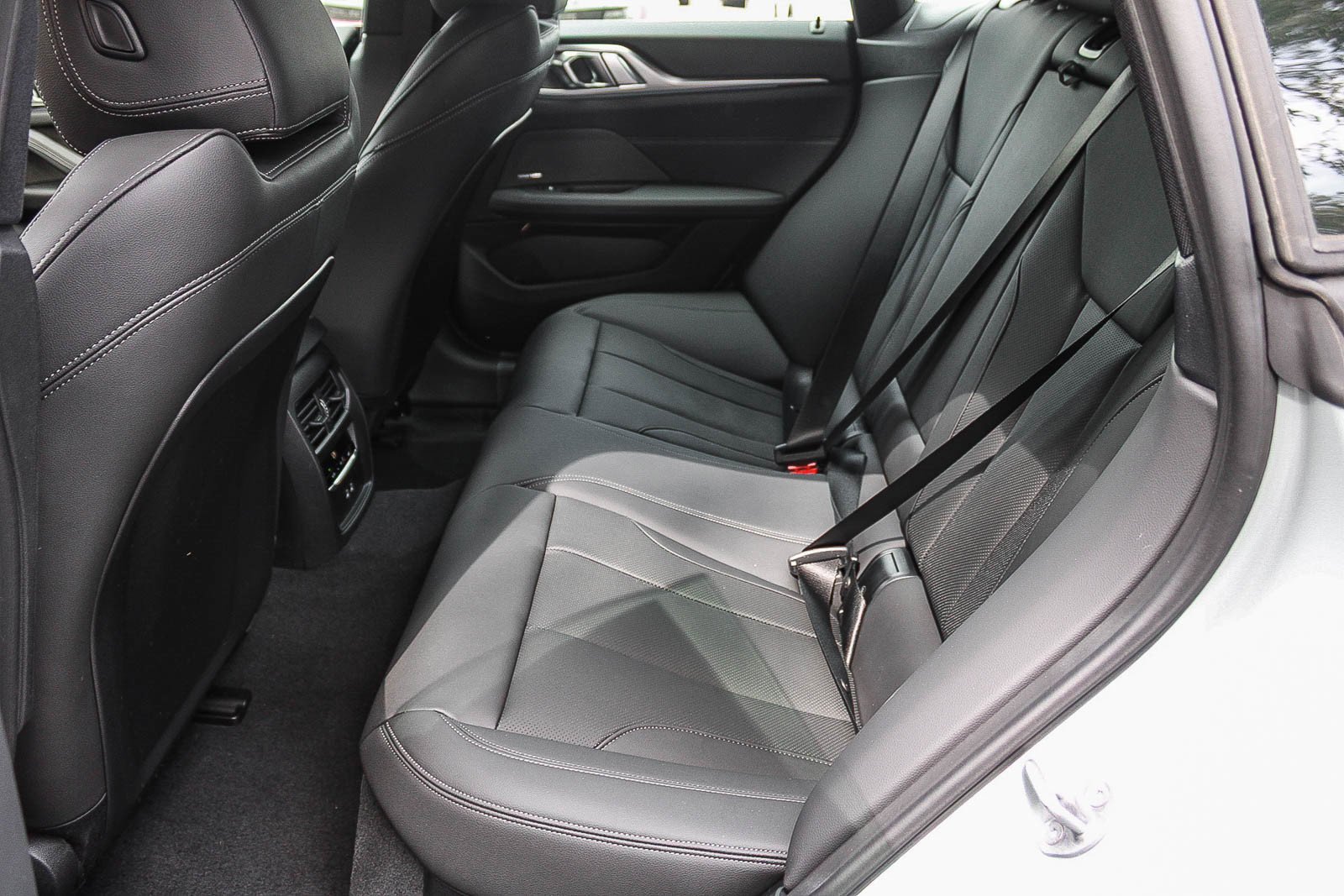 New 2026 Brooklyn Grey Metallic BMW eDrive40 image 18