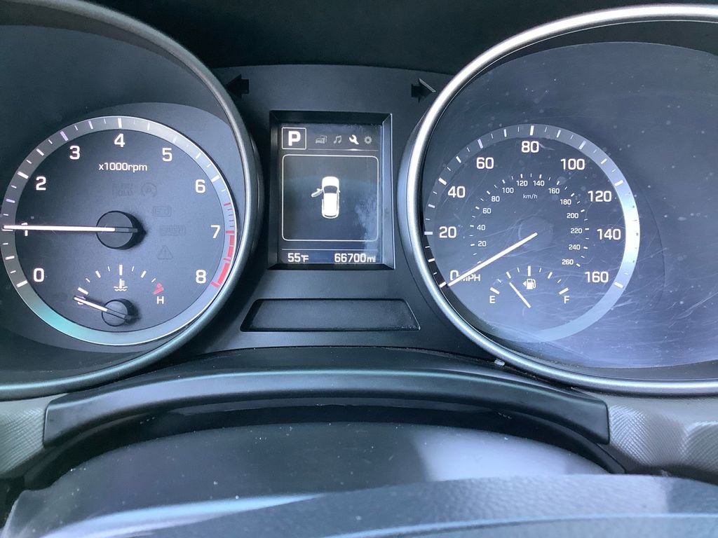 Used 2018 Silver Hyundai 2.4 Base image 10