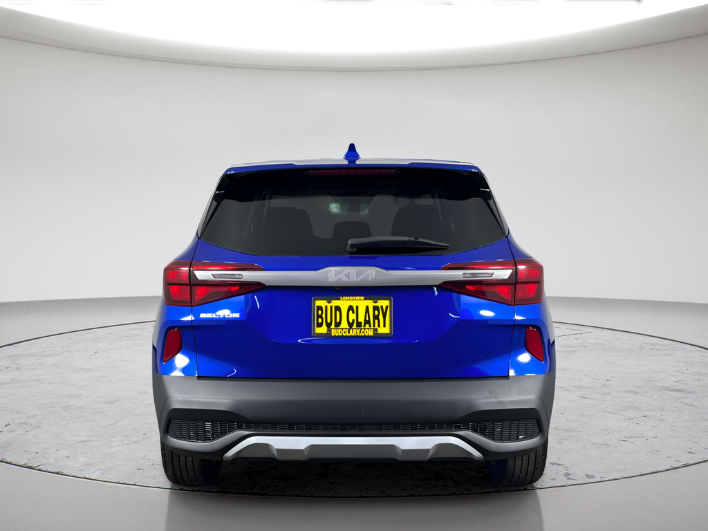 2023 Kia Seltos LX - Photo 6