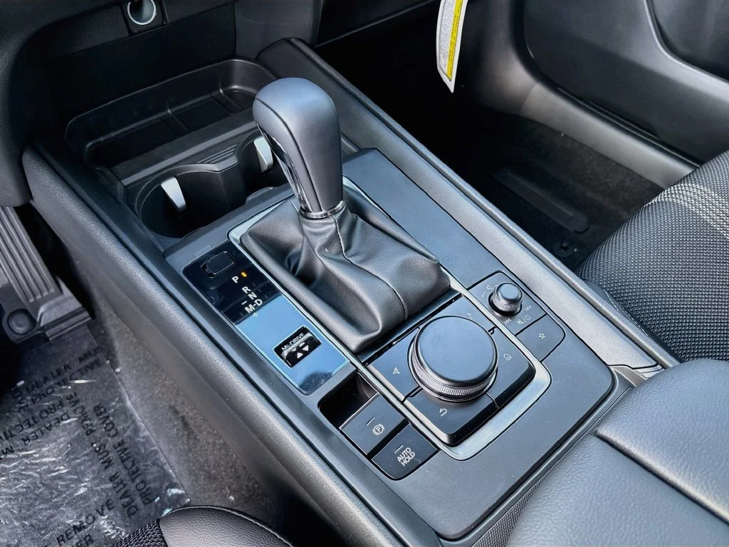 New 2026 Wind Chill Pearl Mazda 2.5 S Preferred AWD image 17