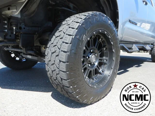 Used 2018 Silver Toyota SR5 image 10