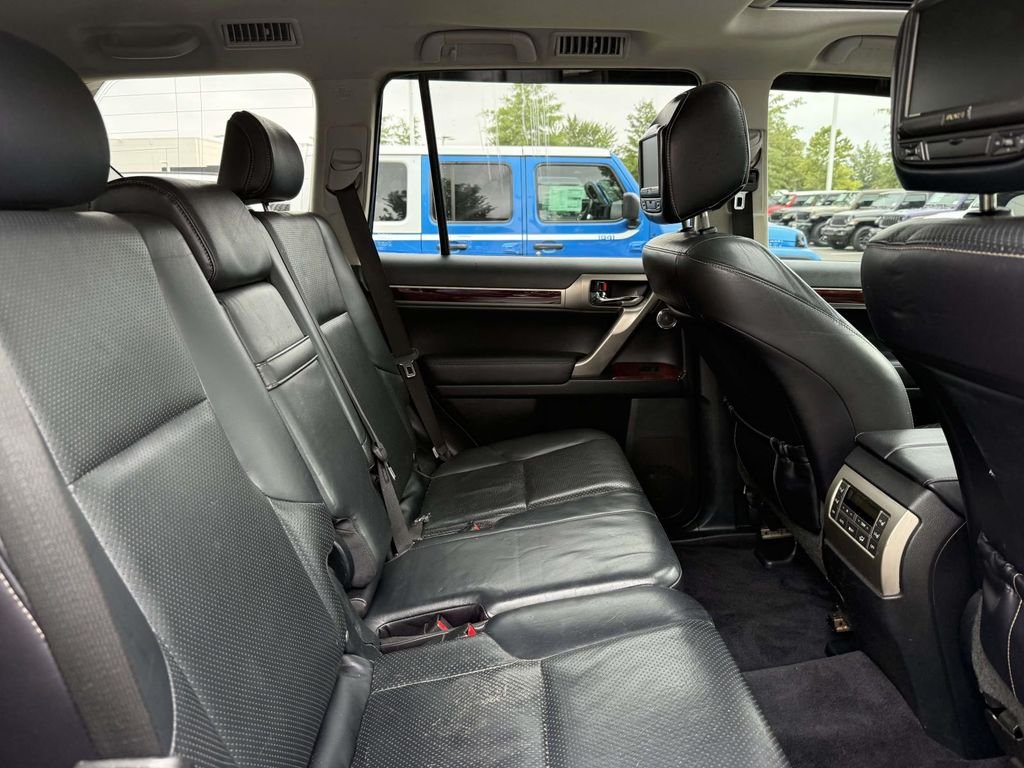 Used 2011 Black Lexus 460 Premium image 16