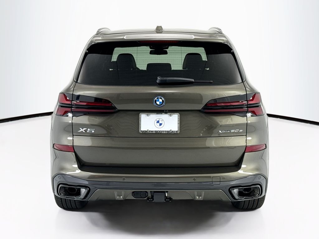 New 2026 Green Metallic BMW xDrive50e image 6