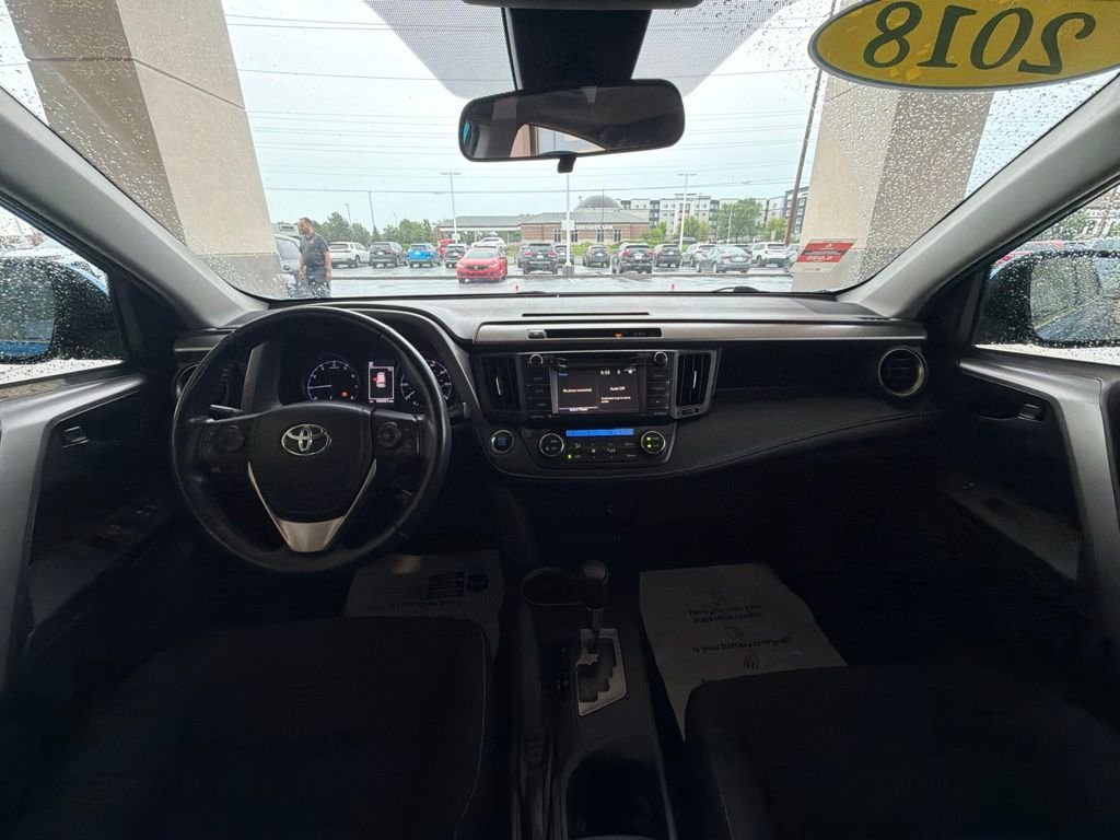 Used 2018 Electric Toyota XLE image 12