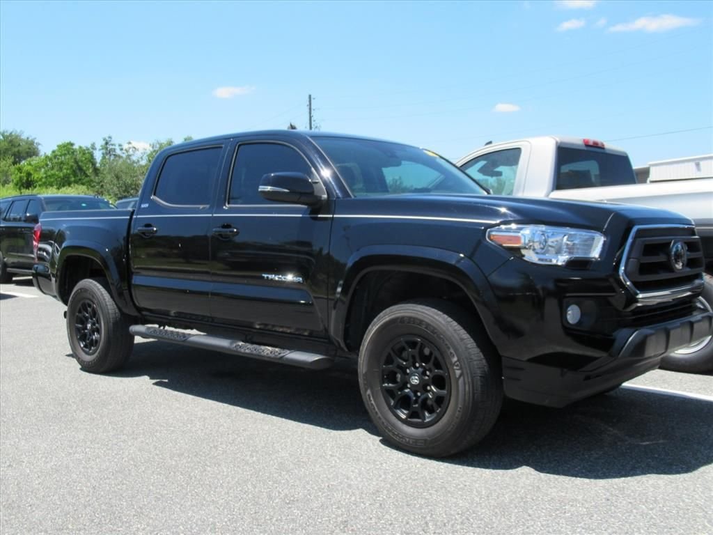 Used 2022 Black Toyota SR5 image 1