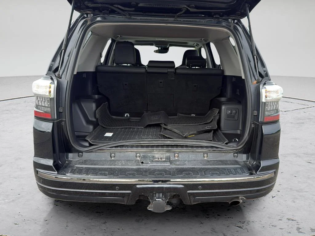 2020 Toyota 4Runner Night Shade - Photo 27