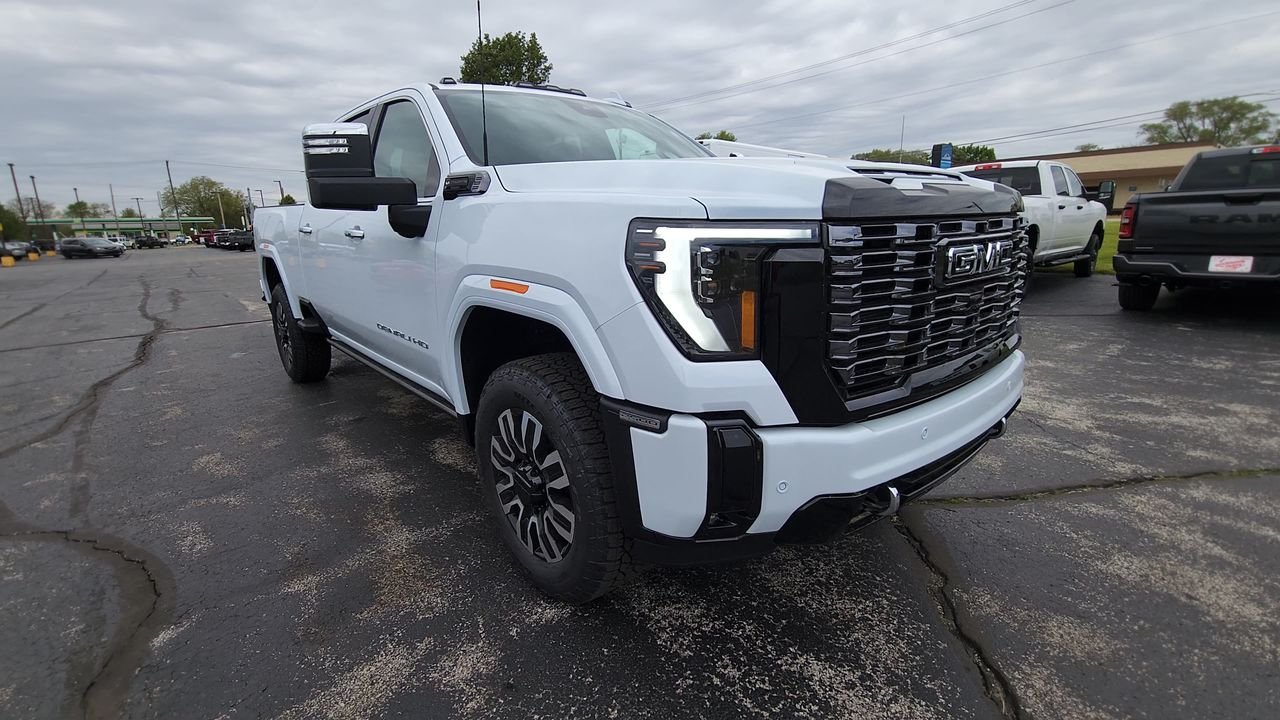 New 2026 White GMC Denali Ultimate image 2
