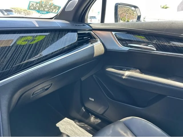 2025 Cadillac XT6 Premium Luxury - Photo 14