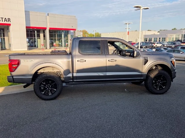 Used 2025 Gray Ford Platinum image 15