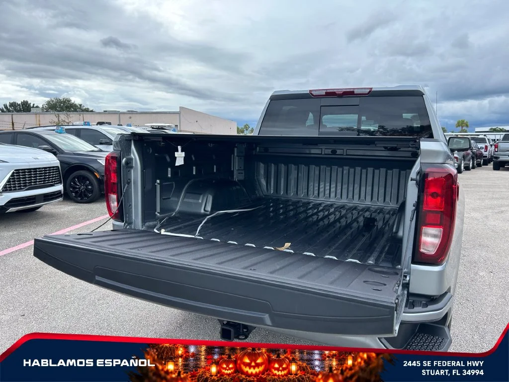 New 2026 Sterling Metallic GMC Elevation image 16