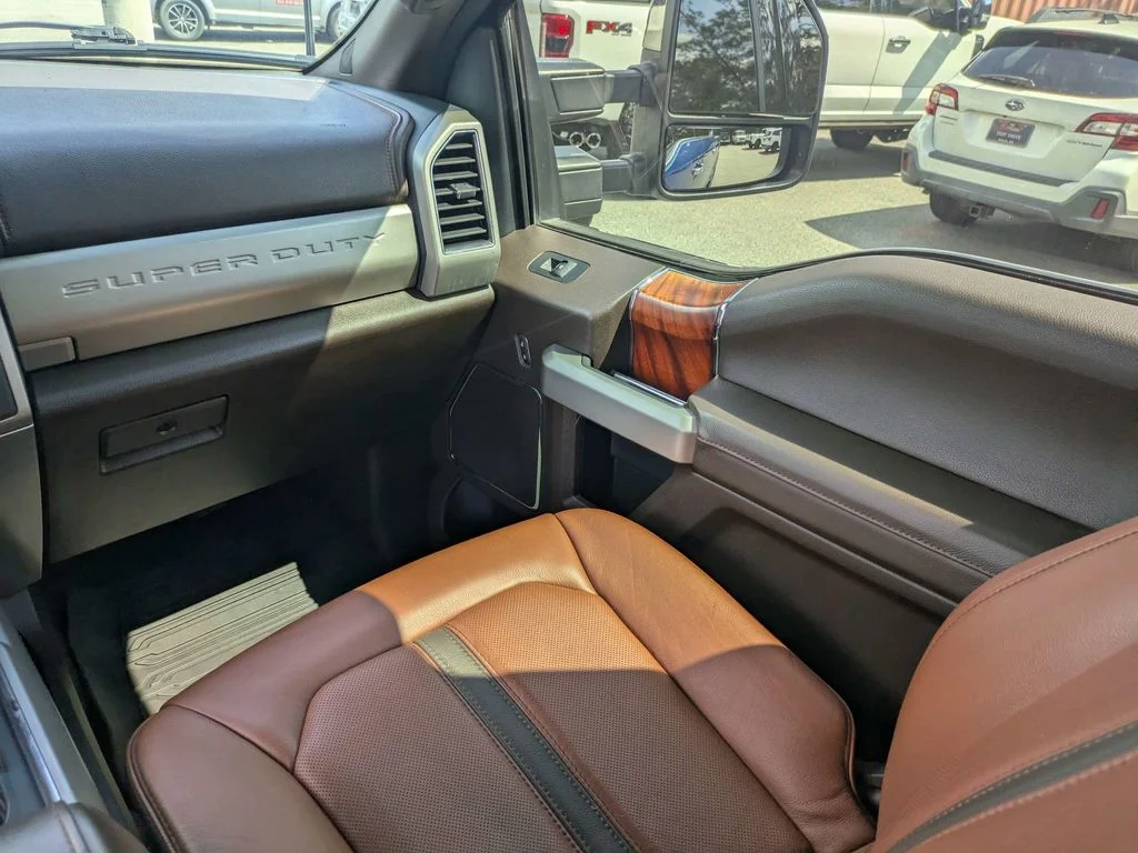 Used 2022 Blue Ford King Ranch image 19