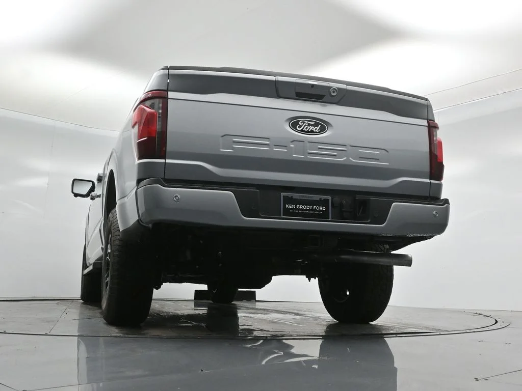 New 2026 Iconic Silver Metallic Ford XLT image 46
