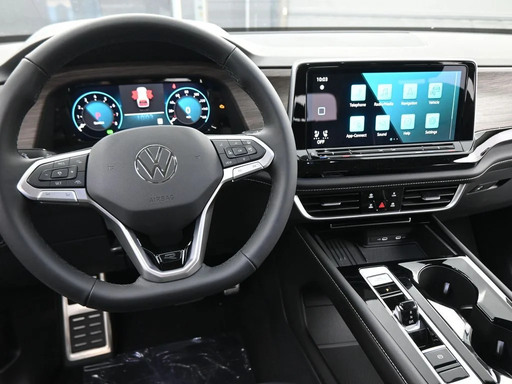 New 2026  Volkswagen 2.0T SEL Premium R-Line image 37