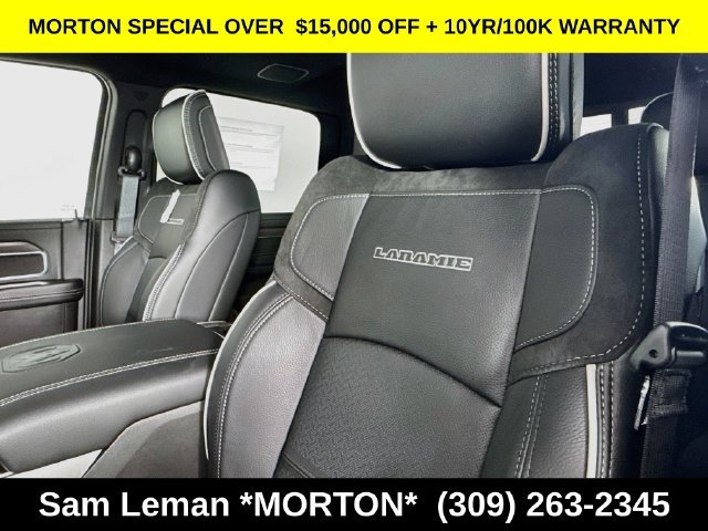New 2026 Diamond Black Crystal Pearl-Coat Exterior Paint Ram Laramie image 32