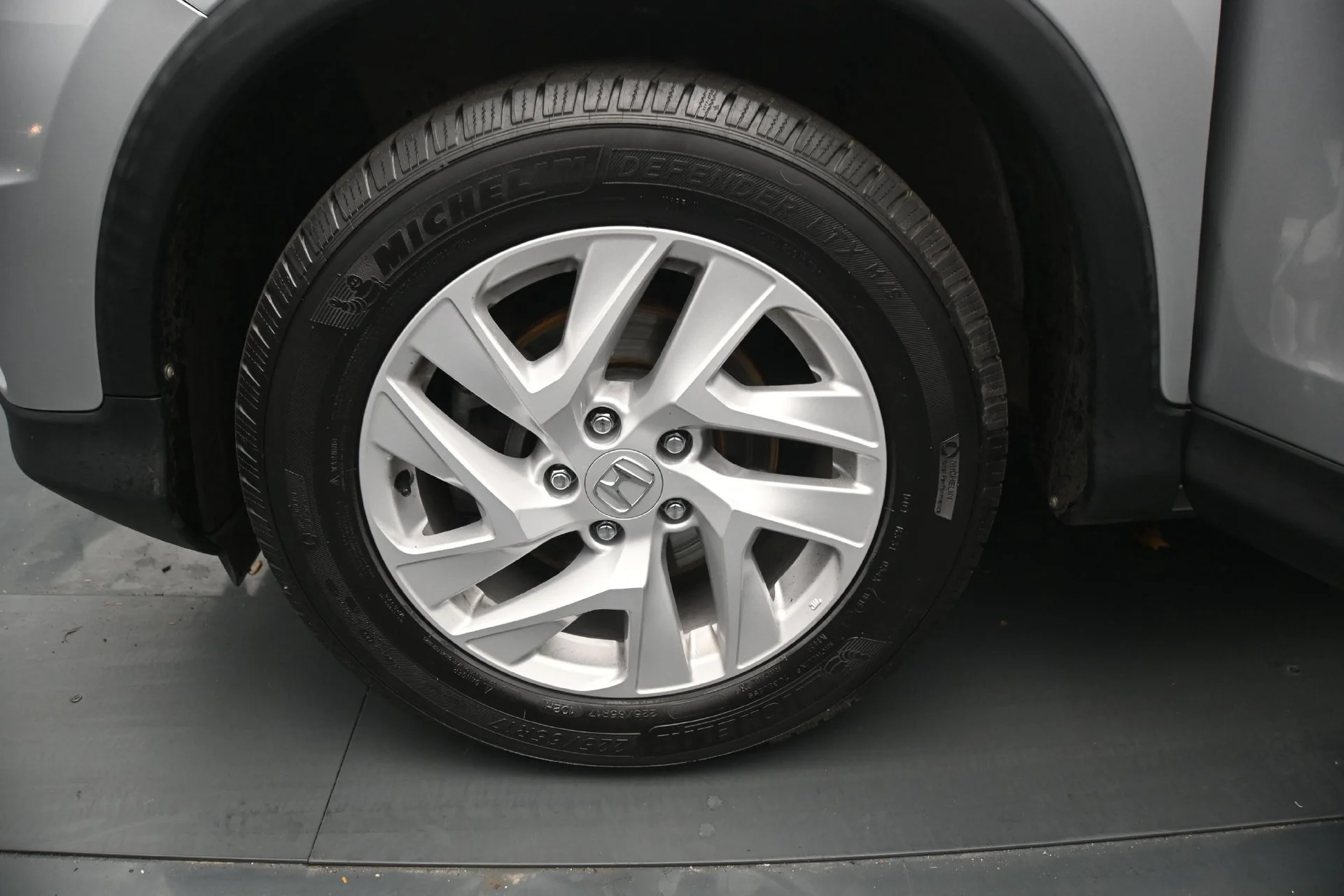 Used 2016 Alabaster Silver Metallic Honda EX-L image 30
