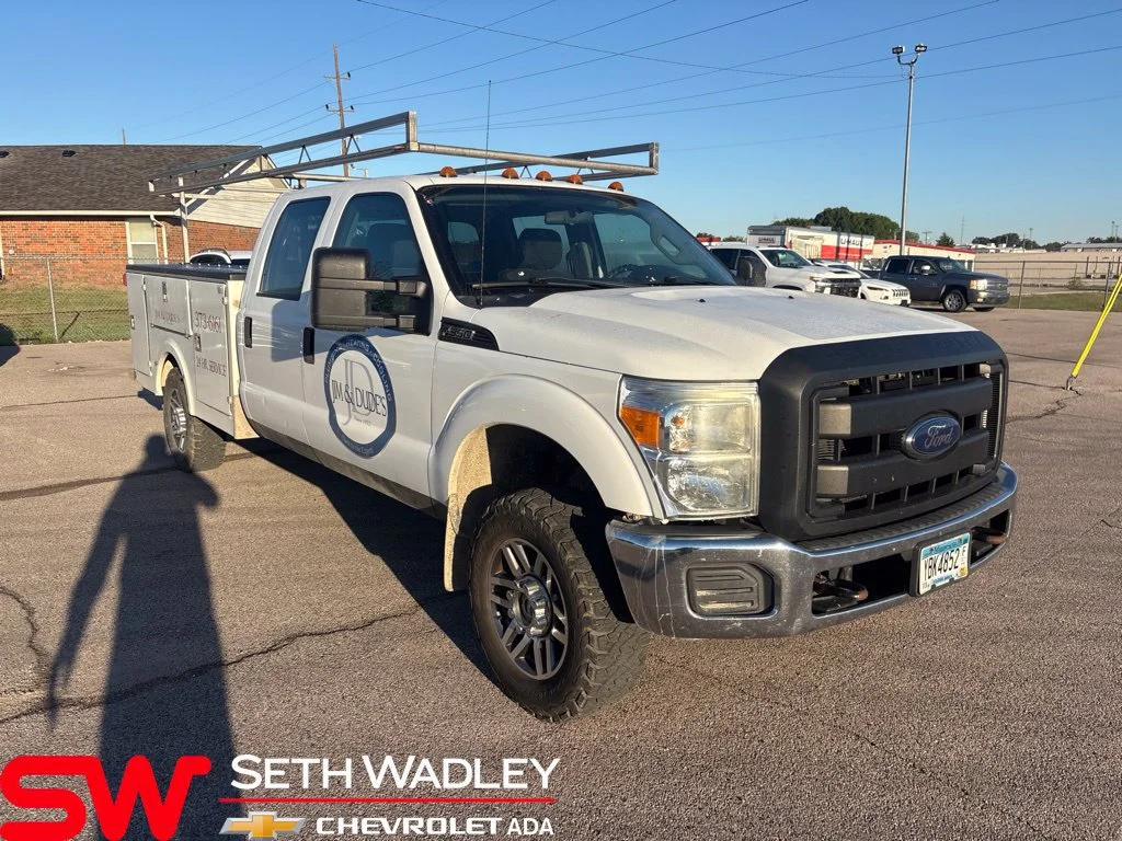 2013 Ford F-350 Super Duty Chassis Cab