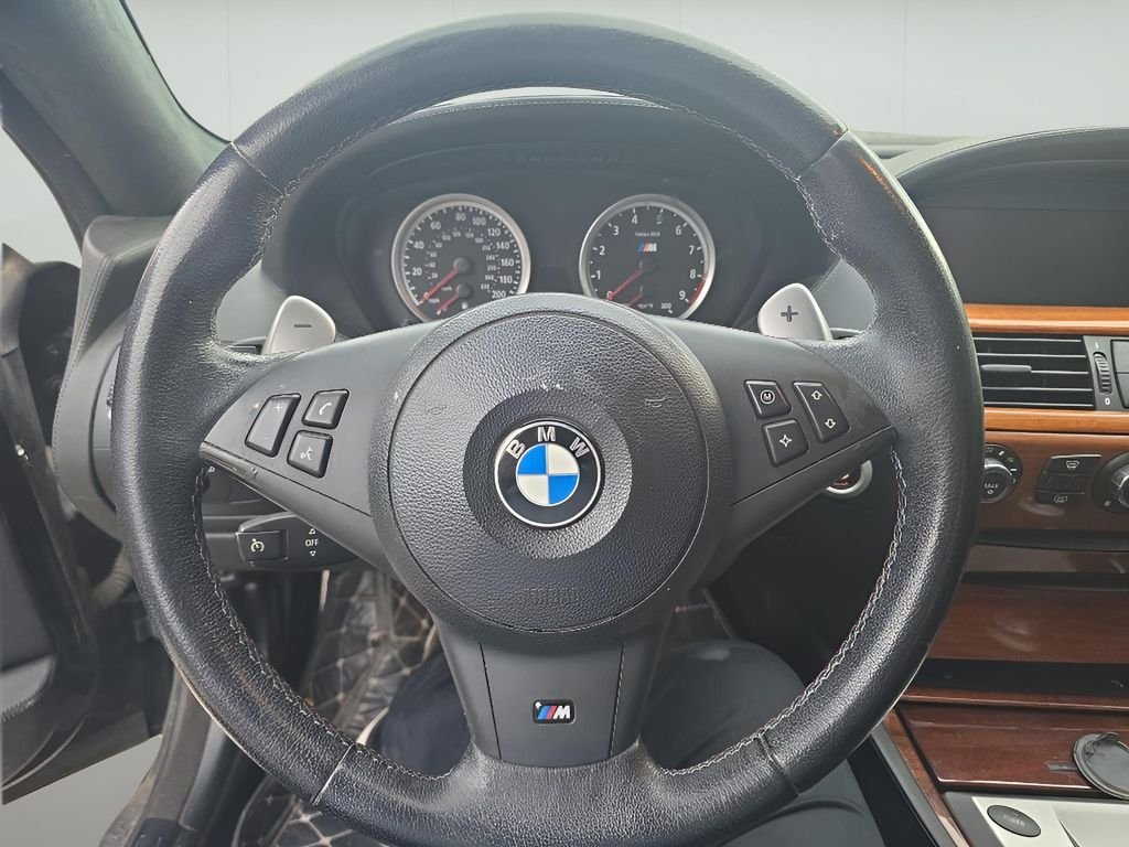 Used 2006 Black Sapphire Metallic BMW M6 image 11
