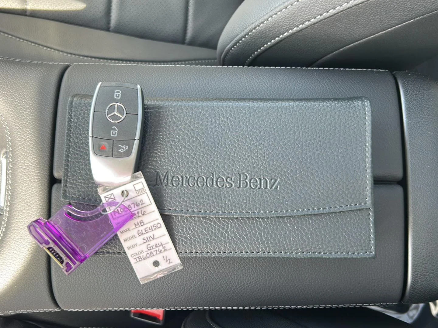New 2026 Selenite Grey Metallic Mercedes-Benz GLE 450 image 30