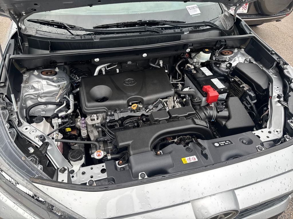 Used 2019 Silver Toyota LE image 43