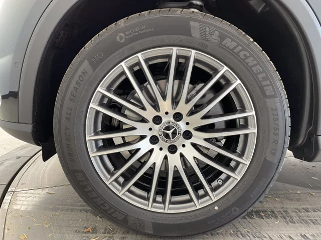 New 2027 Beige Mercedes-Benz GLC 300 image 10