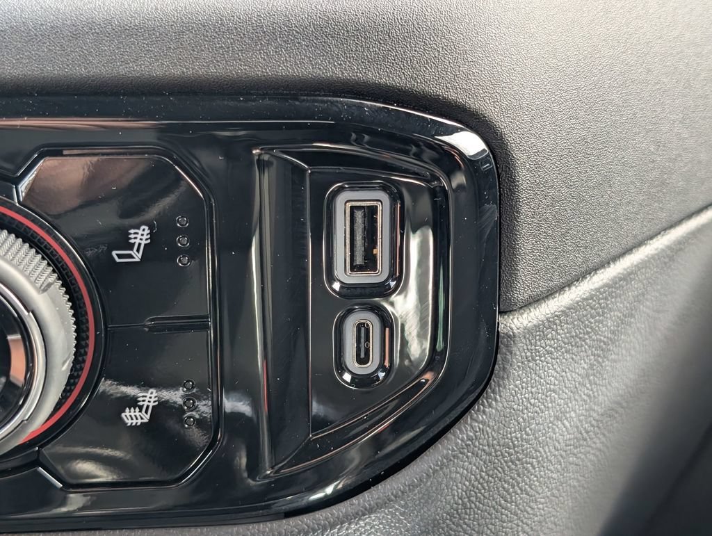 2026 Chevrolet Silverado 1500 LT - Photo 33
