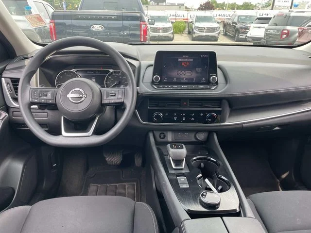 Used 2024 White Nissan S image 12