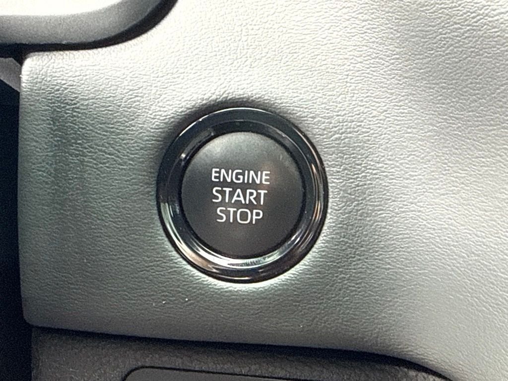 Certified Used 2025 Beige Toyota Platinum image 29